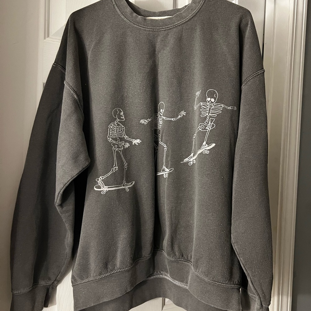 Urban Outfitters Skeleton sweatshirt